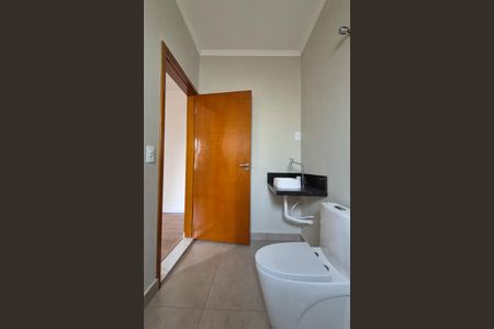 Casa à venda com 184m², 3 quartos e 4 vagas Casa à venda com 184m², 3 quartos e 4 vagasBanheiro da suíte 2