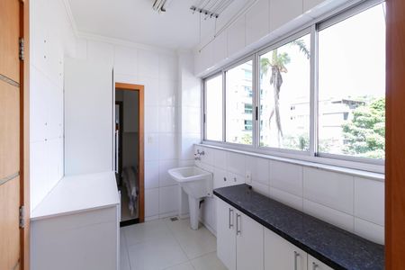 Apartamento à venda com 270m², 4 quartos e 4 vagasÁrea de serviço