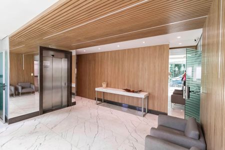 Apartamento à venda com 270m², 4 quartos e 4 vagasHall de entrada