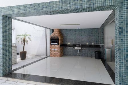 Apartamento à venda com 270m², 4 quartos e 4 vagasÁrea comum - Churrasqueira