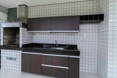 Apartamento à venda com 270m², 4 quartos e 4 vagasVaranda gourmet