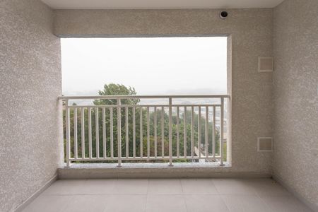 Apartamento à venda com 43m², 2 quartos e 1 vaga Apartamento à venda com 43m², 2 quartos e 1 vagaVaranda da sala / área de serviço