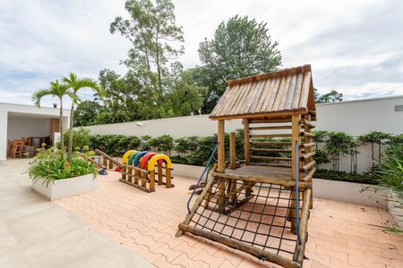 Apartamento à venda com 43m², 2 quartos e 1 vaga Apartamento à venda com 43m², 2 quartos e 1 vagaÁrea comum - Playground