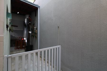 Casa à venda com 141m², 3 quartos e 2 vagasCorredor externo