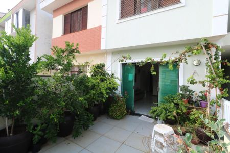 Casa à venda com 141m², 3 quartos e 2 vagasVaranda da Sala