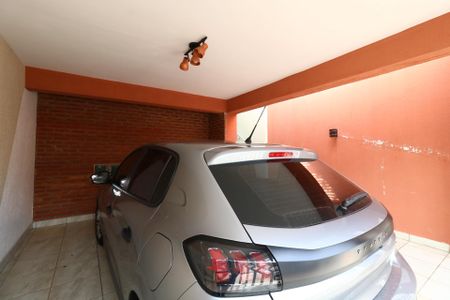 Casa à venda com 141m², 3 quartos e 2 vagasGaragem
