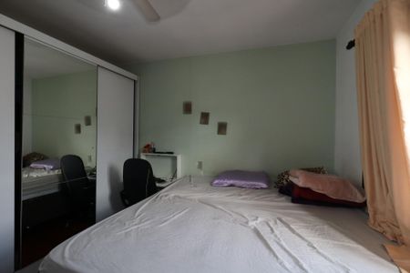 Casa à venda com 141m², 3 quartos e 2 vagasSuíte