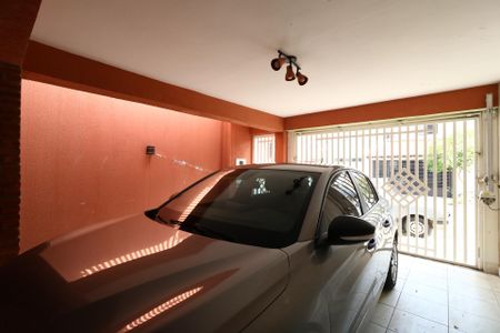 Casa à venda com 141m², 3 quartos e 2 vagasGaragem