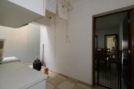 Casa à venda com 141m², 3 quartos e 2 vagasÁrea de Serviço
