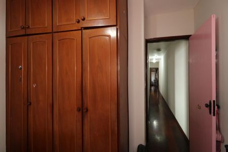 Casa à venda com 141m², 3 quartos e 2 vagasQuarto