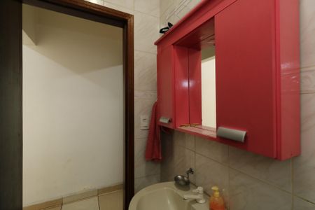 Casa à venda com 141m², 3 quartos e 2 vagasBanheiro de Serviço