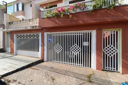 Casa à venda com 141m², 3 quartos e 2 vagasFachada com a plaquinha