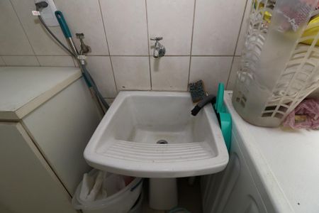 Casa à venda com 141m², 3 quartos e 2 vagasÁrea de Serviço