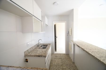 Apartamento à venda com 82m², 3 quartos e 2 vagasCozinha