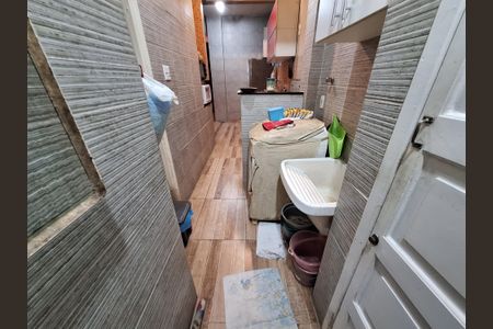 Apartamento à venda com 110m², 3 quartos e 1 vaga Apartamento à venda com 110m², 3 quartos e 1 vagaÁrea de serviço