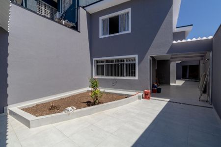 Casa para alugar com 150m², 3 quartos e 3 vagas Casa para alugar com 150m², 3 quartos e 3 vagasQuintal