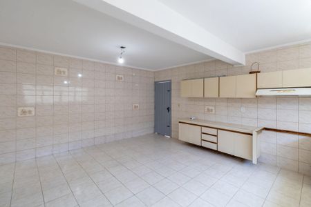 Casa para alugar com 150m², 3 quartos e 3 vagas Casa para alugar com 150m², 3 quartos e 3 vagasCozinha
