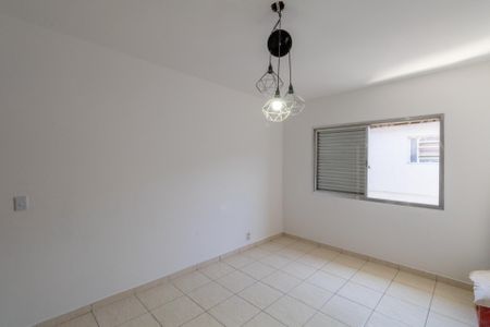 Casa para alugar com 150m², 3 quartos e 3 vagas Casa para alugar com 150m², 3 quartos e 3 vagasQuarto 2