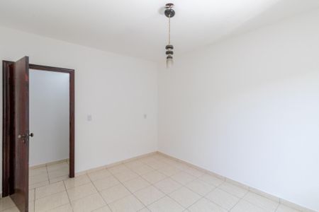 Casa para alugar com 150m², 3 quartos e 3 vagas Casa para alugar com 150m², 3 quartos e 3 vagasQuarto 1