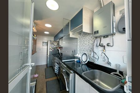 Apartamento à venda com 55m², 2 quartos e 1 vaga Apartamento à venda com 55m², 2 quartos e 1 vagaCozinha