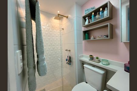 Apartamento à venda com 55m², 2 quartos e 1 vaga Apartamento à venda com 55m², 2 quartos e 1 vagaBanheiro da Suíte