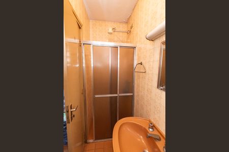 Casa à venda com 298m², 3 quartos e 3 vagas Casa à venda com 298m², 3 quartos e 3 vagasBanheiro de serviço 2