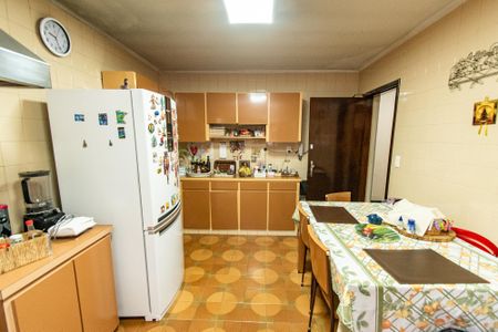 Casa à venda com 298m², 3 quartos e 3 vagas Casa à venda com 298m², 3 quartos e 3 vagasCozinha