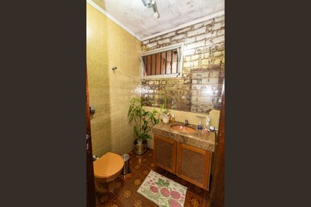 Casa à venda com 298m², 3 quartos e 3 vagas Casa à venda com 298m², 3 quartos e 3 vagasLavabo