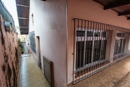Casa à venda com 298m², 3 quartos e 3 vagas Casa à venda com 298m², 3 quartos e 3 vagasQuintal