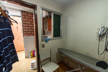 Casa à venda com 298m², 3 quartos e 3 vagas Casa à venda com 298m², 3 quartos e 3 vagasQuarto de serviço