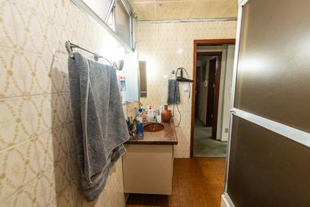 Casa à venda com 298m², 3 quartos e 3 vagas Casa à venda com 298m², 3 quartos e 3 vagasBanheiro da suíte