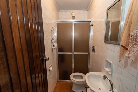 Casa à venda com 298m², 3 quartos e 3 vagas Casa à venda com 298m², 3 quartos e 3 vagasBanheiro de serviço