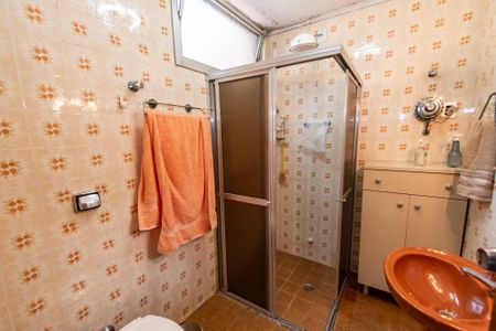 Casa à venda com 298m², 3 quartos e 3 vagas Casa à venda com 298m², 3 quartos e 3 vagasBanheiro