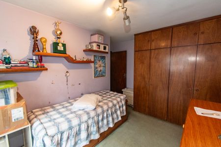 Casa à venda com 298m², 3 quartos e 3 vagas Casa à venda com 298m², 3 quartos e 3 vagasQuarto 1