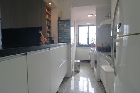 Apartamento à venda com 71m², 3 quartos e 1 vagaCozinha