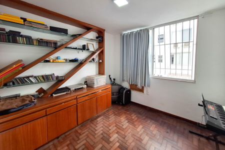 Apartamento à venda com 172m², 3 quartos e 1 vaga Apartamento à venda com 172m², 3 quartos e 1 vagaQuarto 1