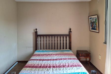 Apartamento à venda com 172m², 3 quartos e 1 vaga Apartamento à venda com 172m², 3 quartos e 1 vagaSuíte