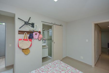 Casa à venda com 202m², 3 quartos e 2 vagas Casa à venda com 202m², 3 quartos e 2 vagasSuite 1