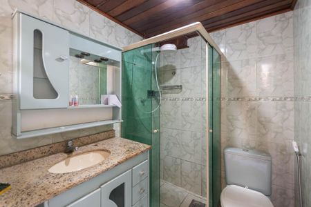 Apartamento à venda com 136m², 5 quartos e sem vagaBanheiro Suíte 1