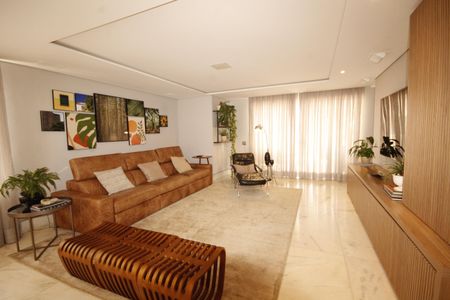 Apartamento à venda com 534m², 5 quartos e 6 vagasSala 3