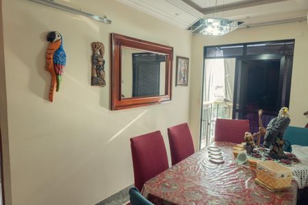 Apartamento para alugar com 92m², 3 quartos e 2 vagas Apartamento para alugar com 92m², 3 quartos e 2 vagasSala