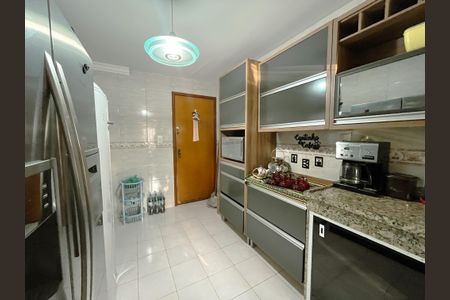 Apartamento para alugar com 92m², 3 quartos e 2 vagas Apartamento para alugar com 92m², 3 quartos e 2 vagasCozinha