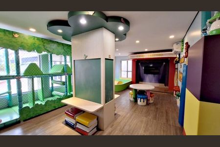 Studio à venda com 70m², 1 quarto e 2 vagas