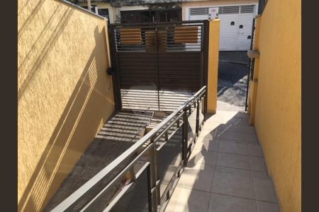 Casa à venda com 80m², 2 quartos e 3 vagas