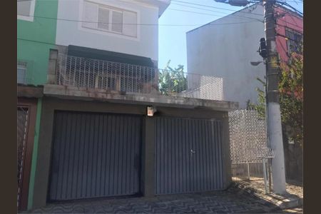 Casa à venda com 178m², 3 quartos e 3 vagas
