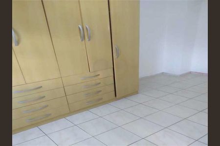 Apartamento à venda com 80m², 3 quartos e sem vaga