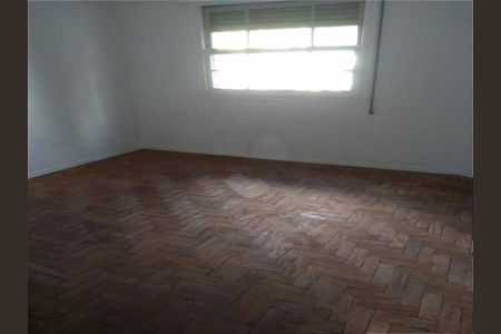 Apartamento à venda com 80m², 3 quartos e sem vaga