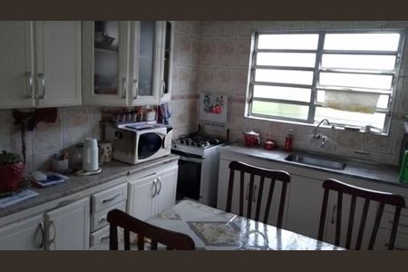 Casa à venda com 175m², 3 quartos e 2 vagas