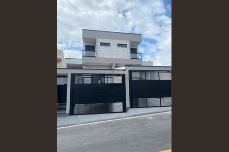 Casa à venda com 170m², 3 quartos e 6 vagas