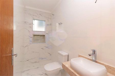 Casa à venda com 132m², 3 quartos e 3 vagas
